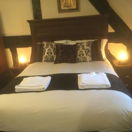 Avon Accommodation Рингуд Екстериор снимка