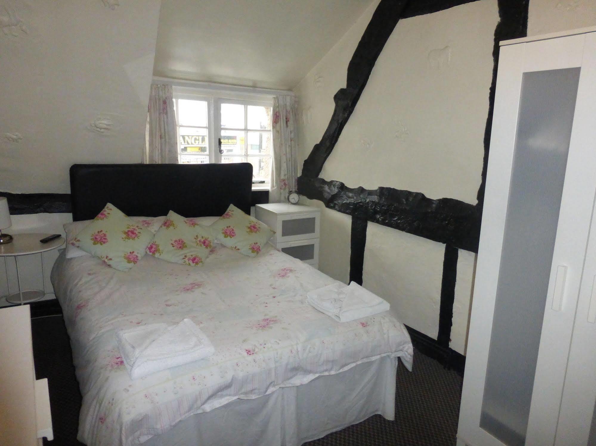 Avon Accommodation Рингуд Екстериор снимка